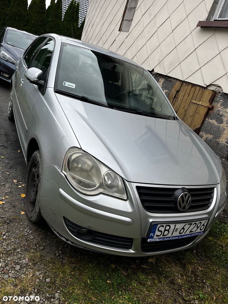 Volkswagen Polo - 1