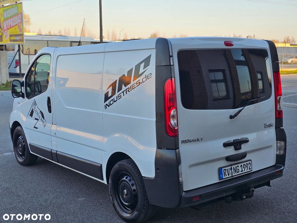 Renault Trafic - 11