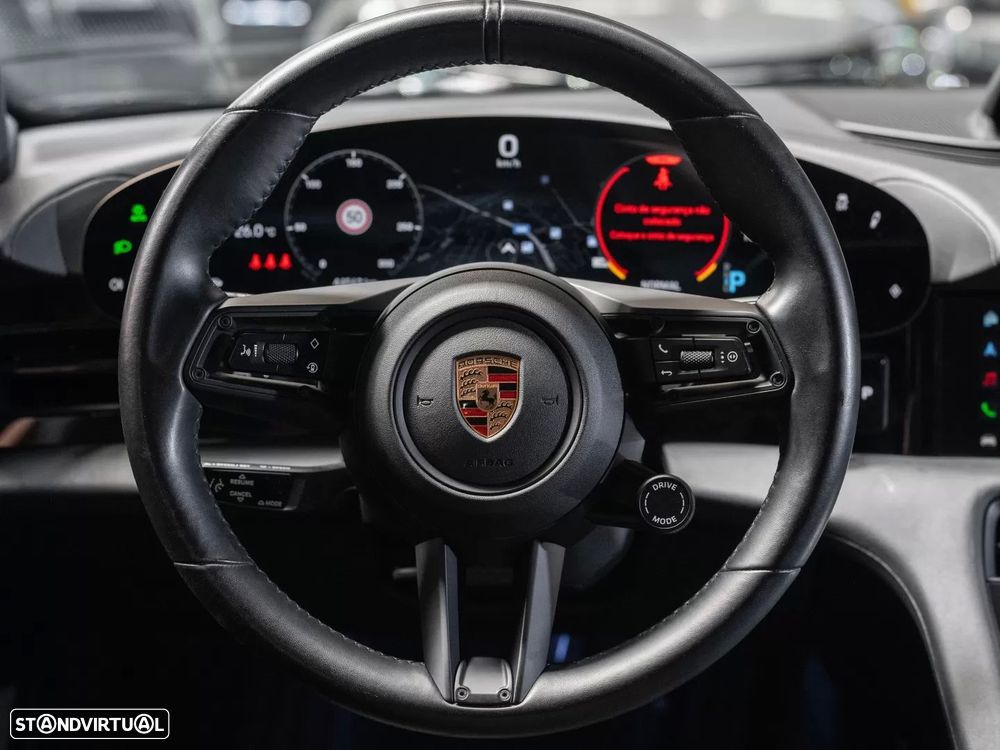 Porsche Taycan Bateria Performance Plus - 12
