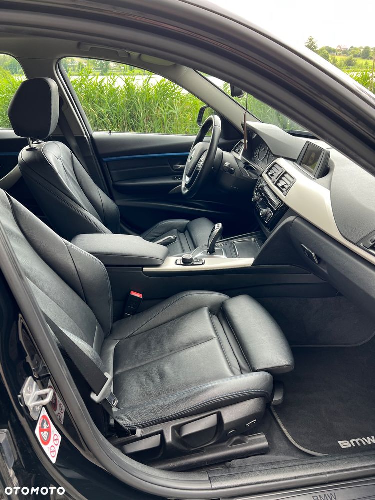 BMW Seria 3 320d xDrive Advantage sport - 10