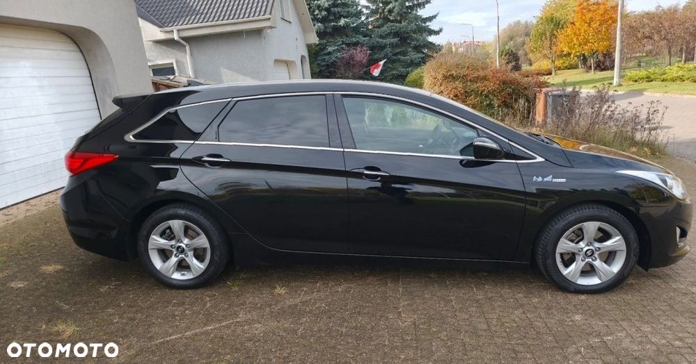 Hyundai i40 Kombi blue 1.7 CRDi Premium - 23