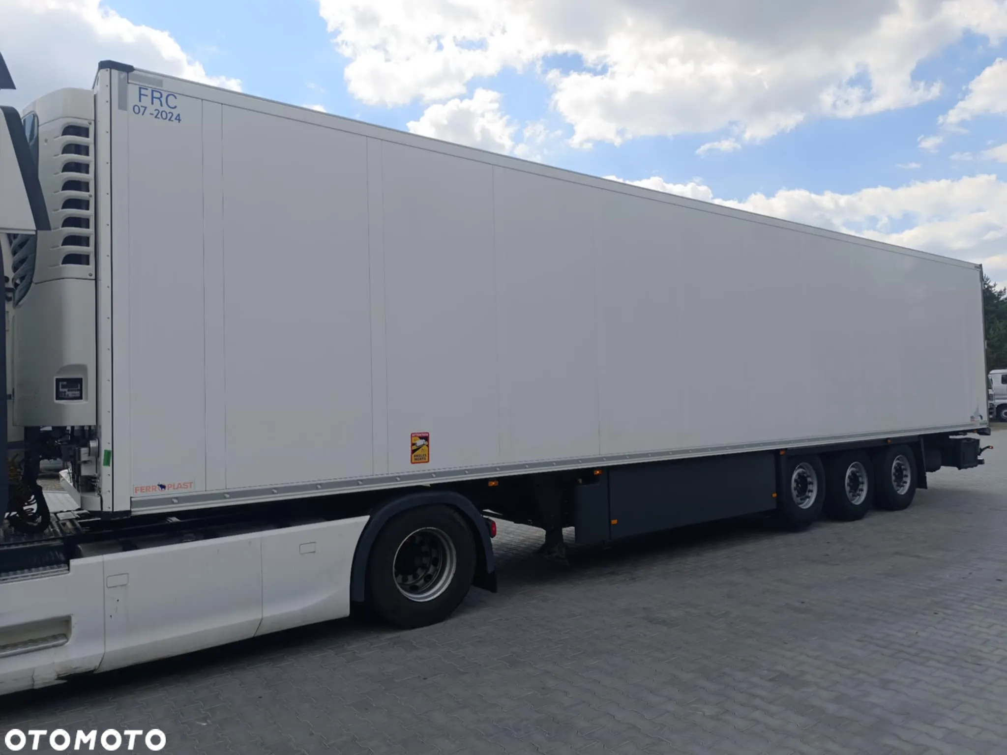 Schmitz Cargobull Chłodnia 2018 rok Nowe Opony, oś podnoszona, paleciary Idealna - 24