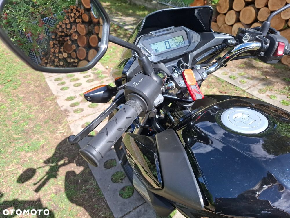 Honda CBF - 10
