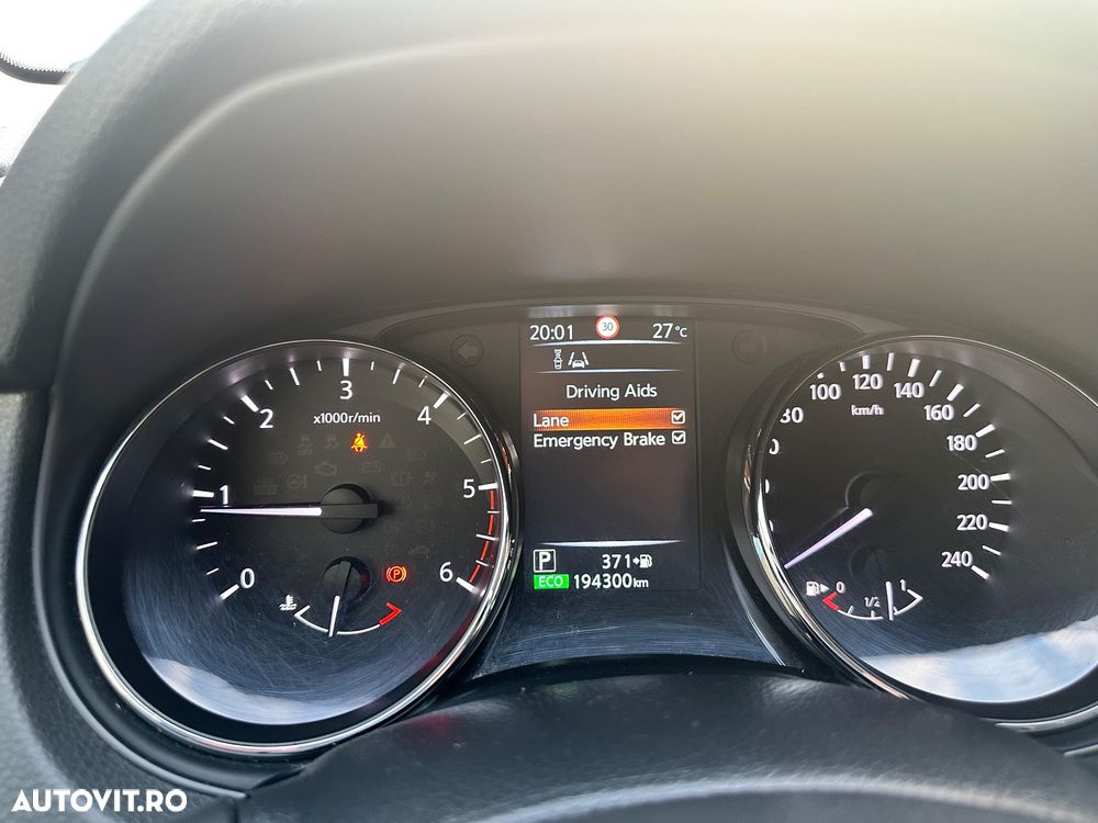 Nissan Qashqai 1.6 DCI Start/Stop X-TRONIC N-Connecta - 20