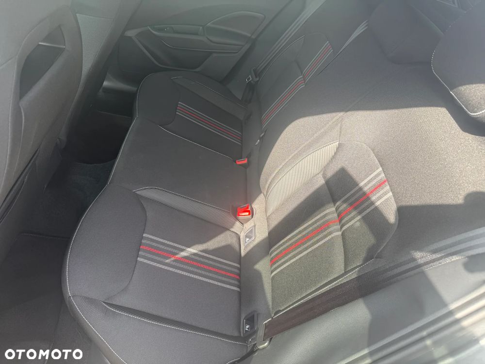 Skoda Fabia 1.0 TSI Monte Carlo - 9