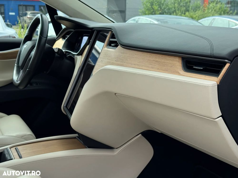 Tesla Model X 100D Allradantrieb - 16