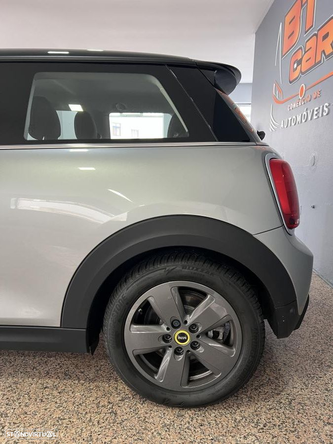 MINI 3 Portas Cooper E Classic S - 8