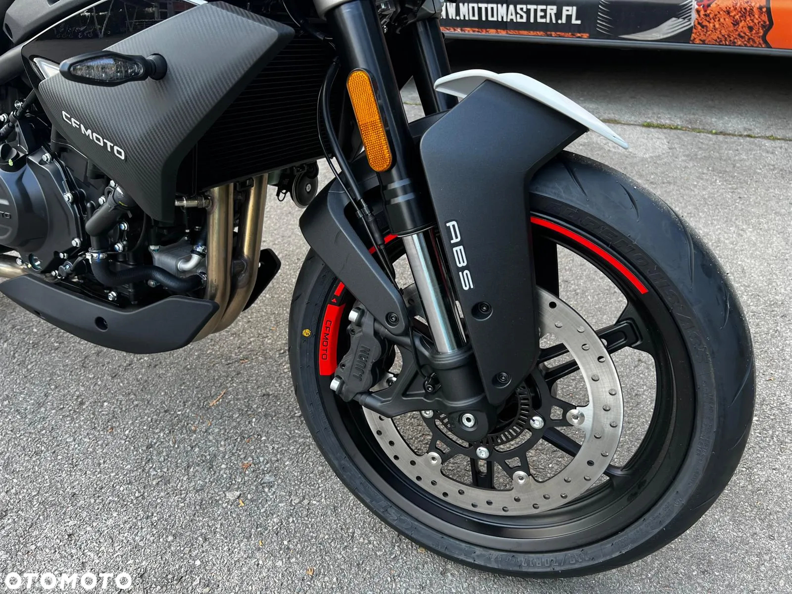 CFMoto NK - 13