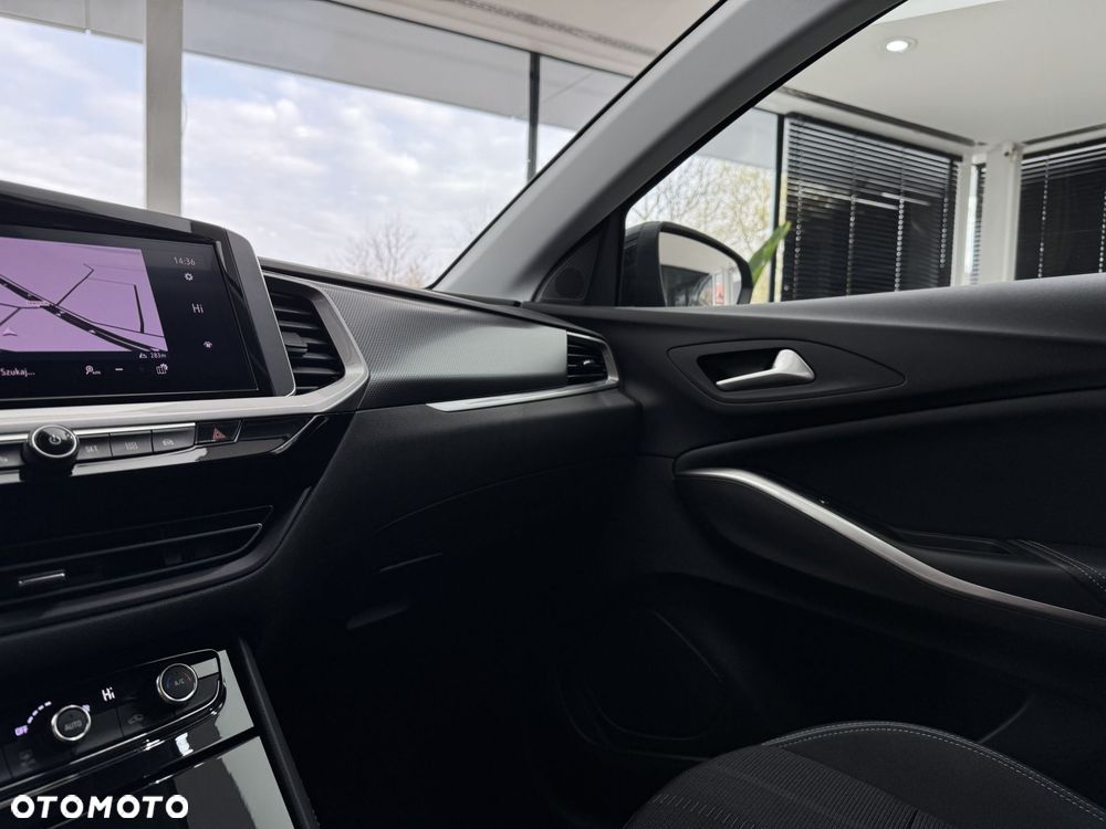 Opel Grandland - 26