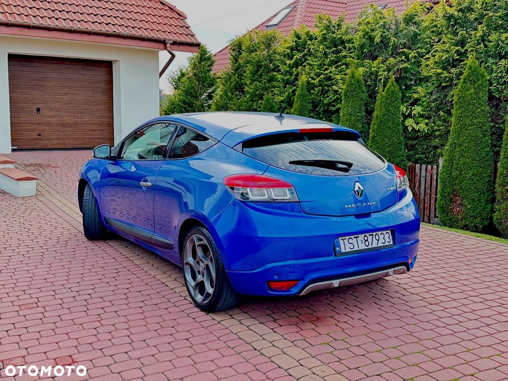 Renault Megane - 2