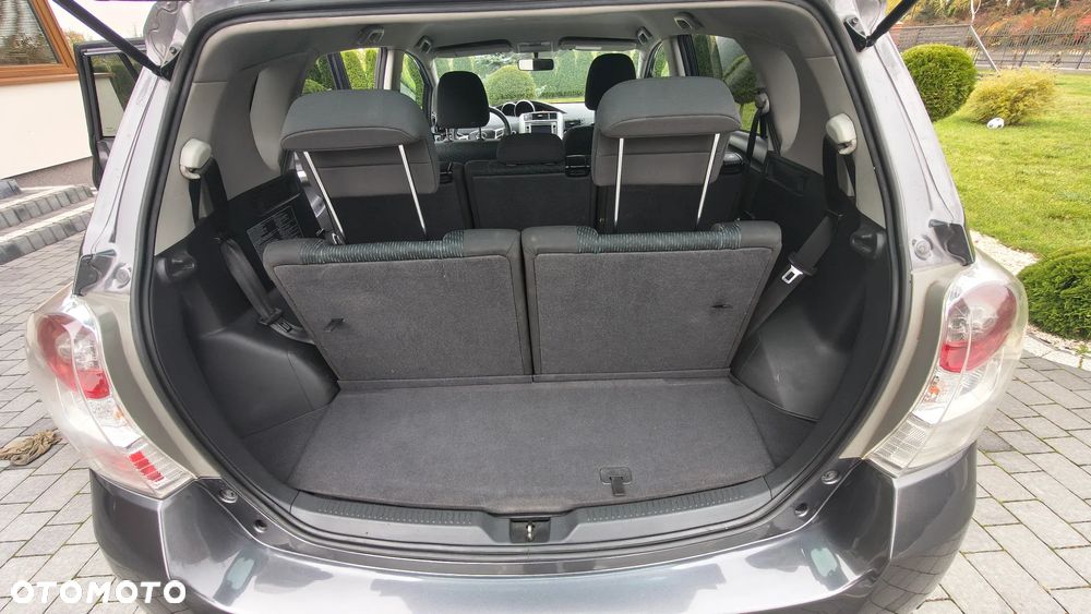 Toyota Verso 1.8 Sol plus NAVI 7os - 13