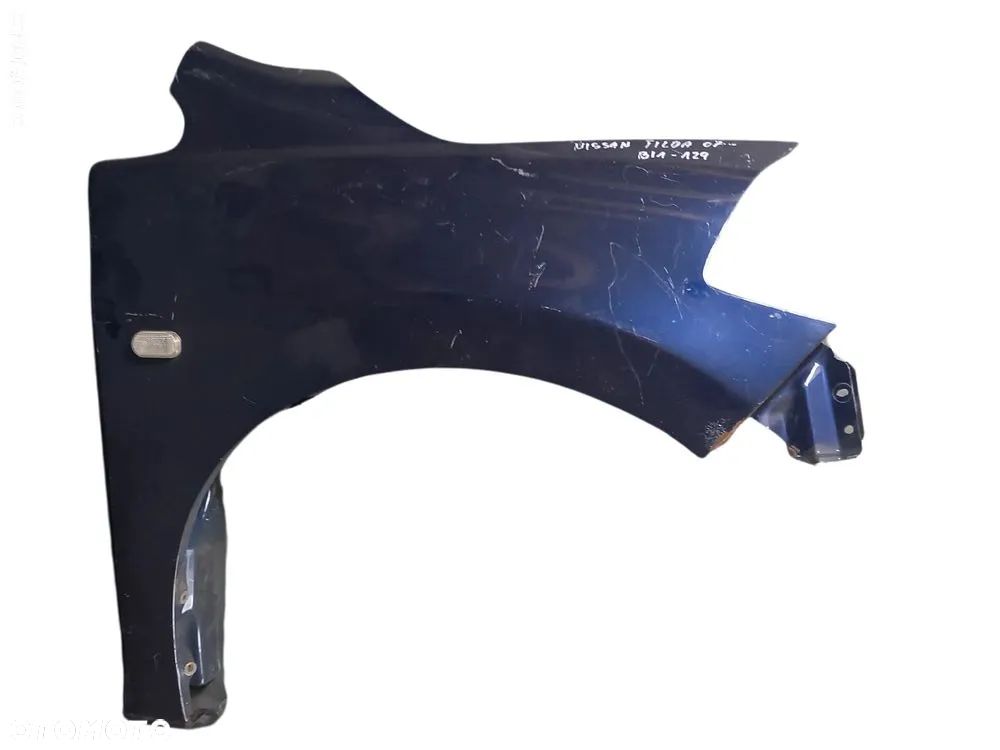 Błotnik Nissan Tiida 07- Prawy - 1