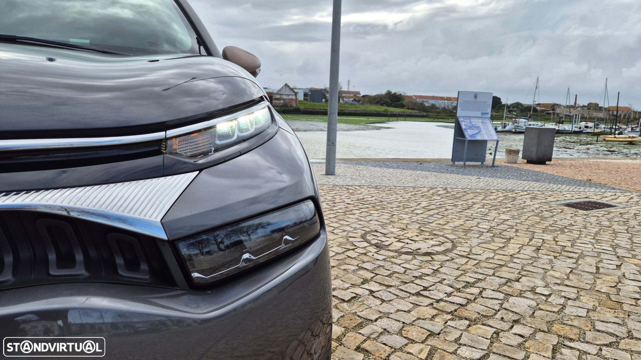 Citroën C3 Aircross 1.2 PureTech C-Series - 4