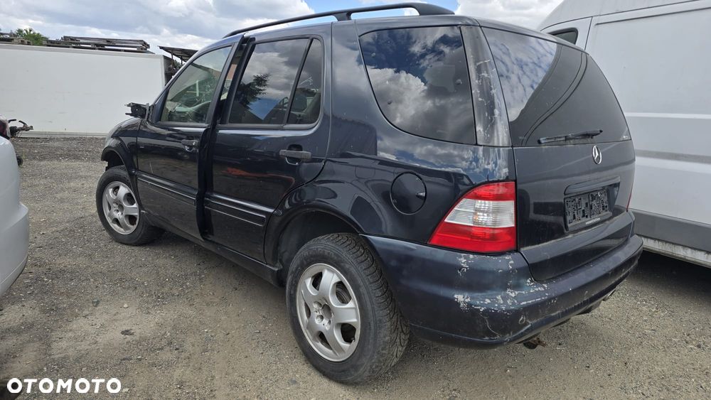 Mercedes-Benz ML - 2
