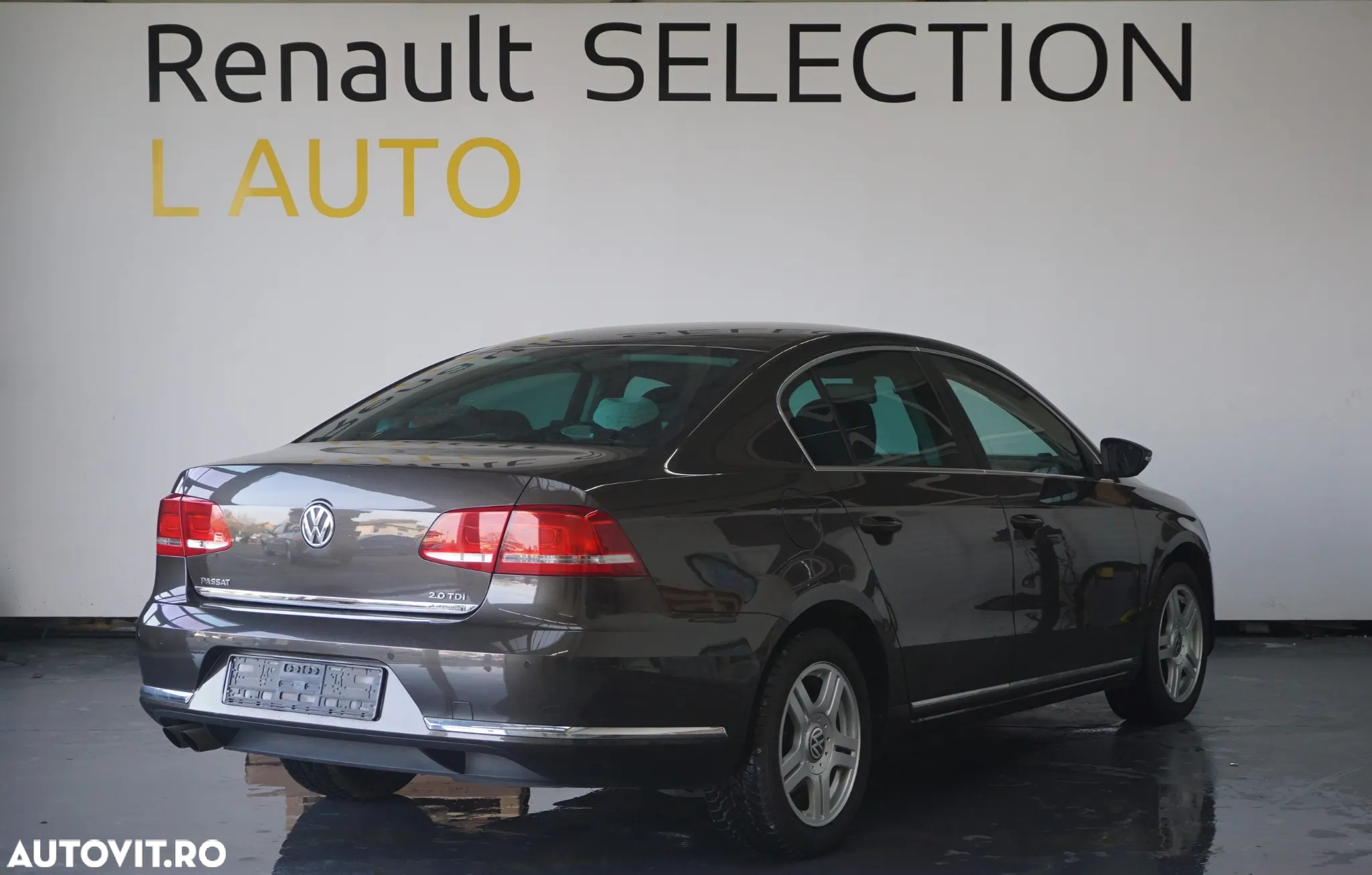 Volkswagen Passat 2.0 TDI BlueMotion Tehnology Comfortline - 2