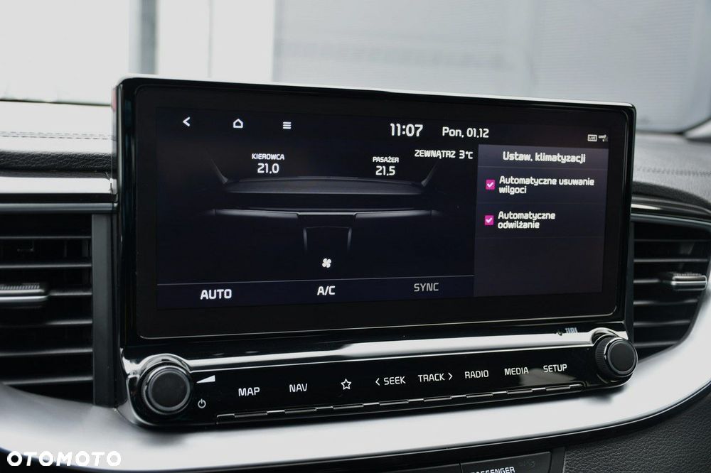 Kia ProCeed 1.6 CRDi GT Line DCT - 33