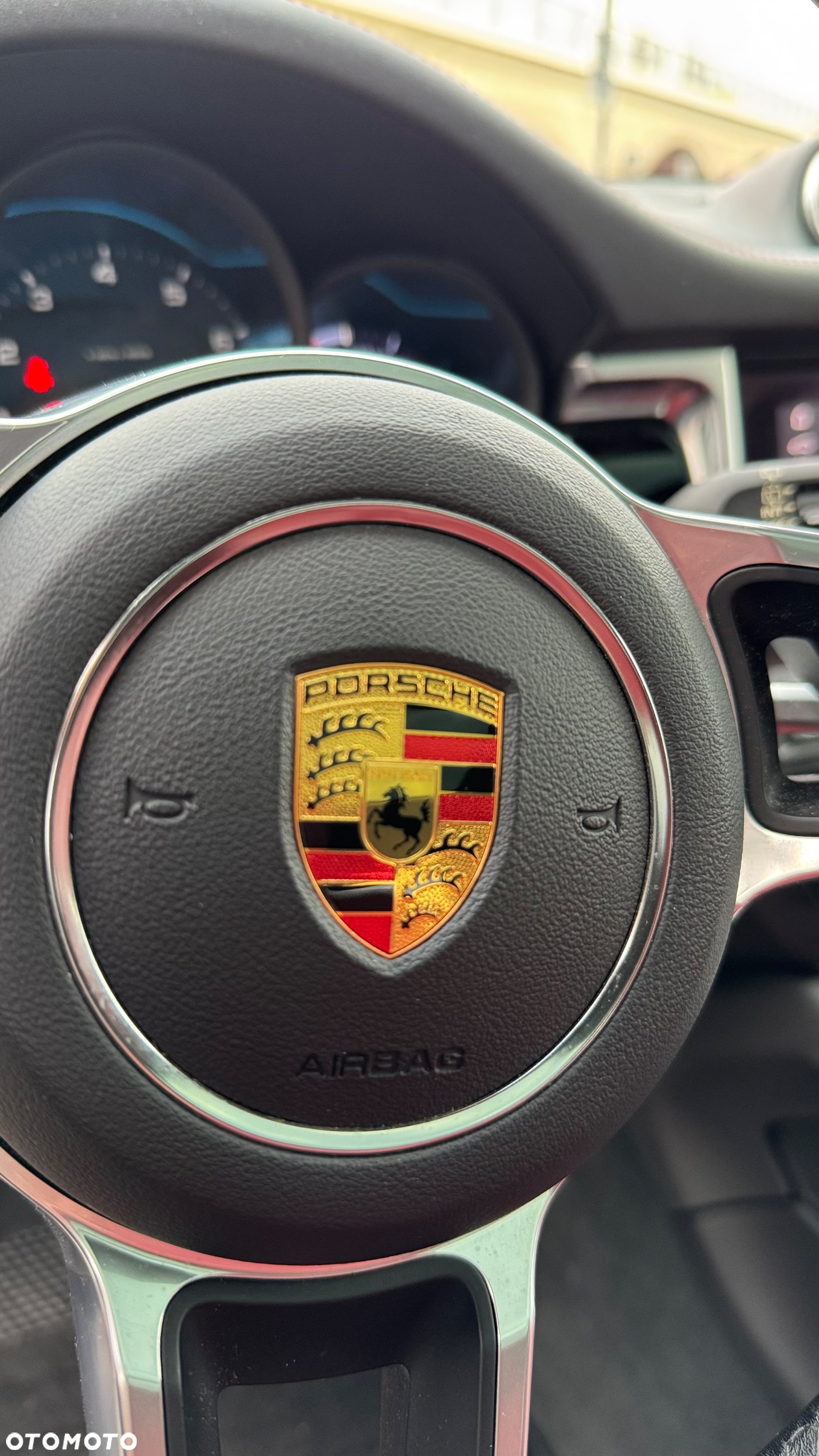 Porsche Macan Standard - 15