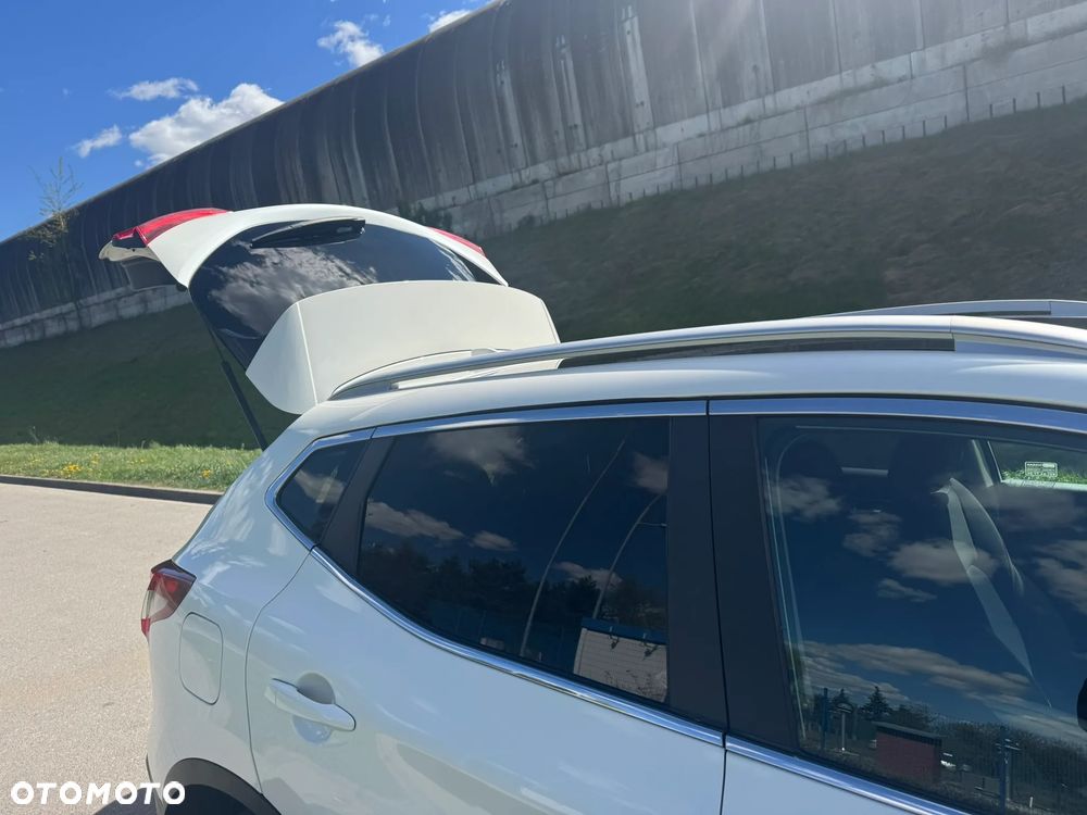 Nissan Qashqai 1.3 DIG-T N-Connecta - 10