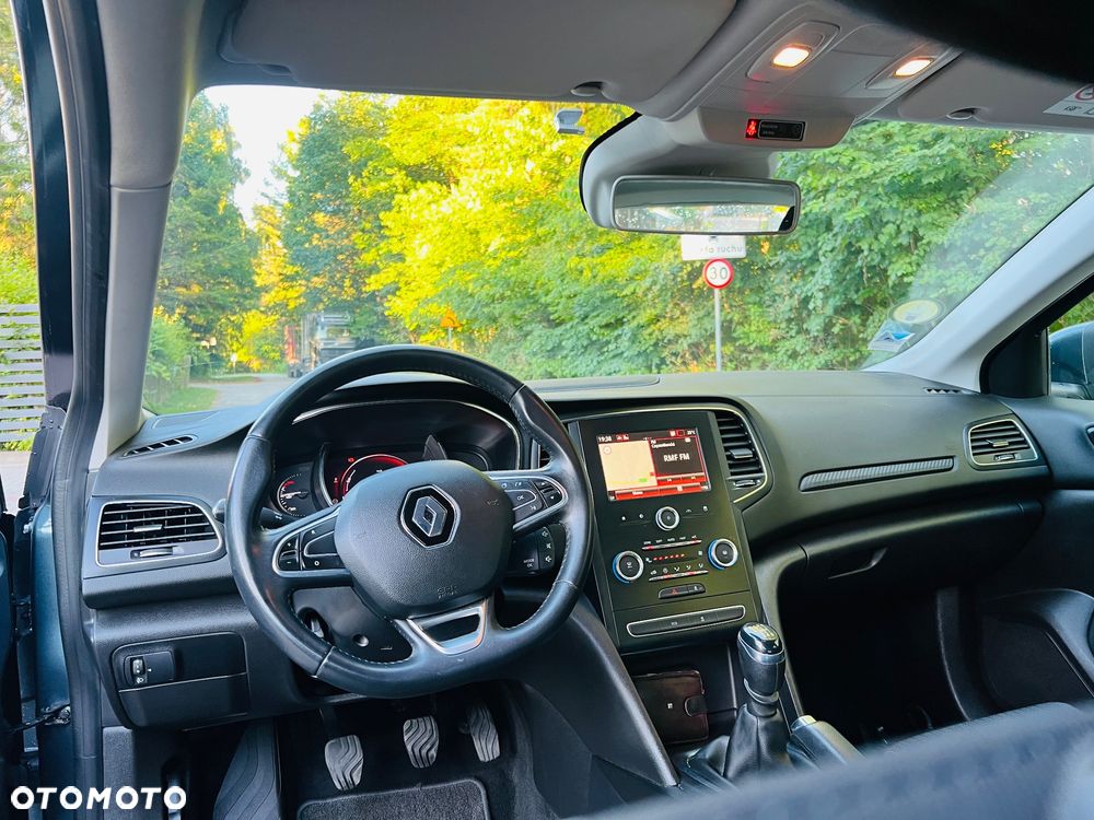 Renault Megane 1.5 Blue dCi Business - 16