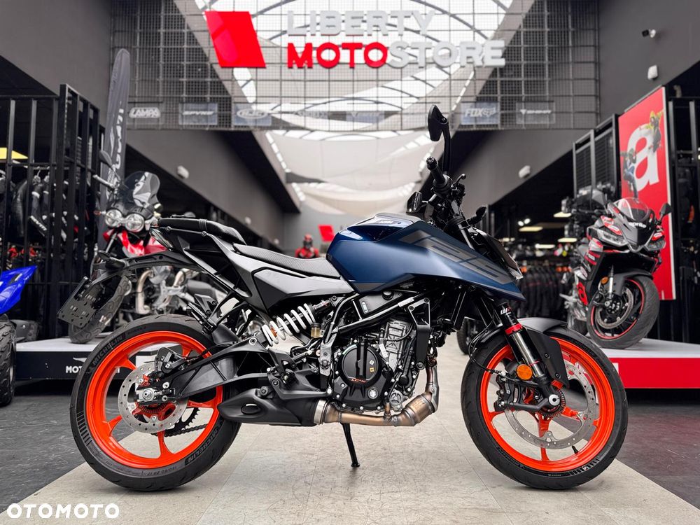 KTM Duke - 4