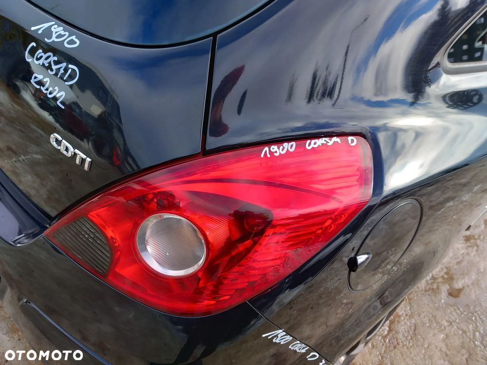 OPEL CORSA D LAMPA PRAWA TYLNA PRAWY TYŁ 3 DRZWI - 2