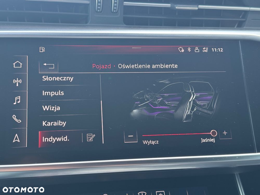 Audi RS6 Avant - 33