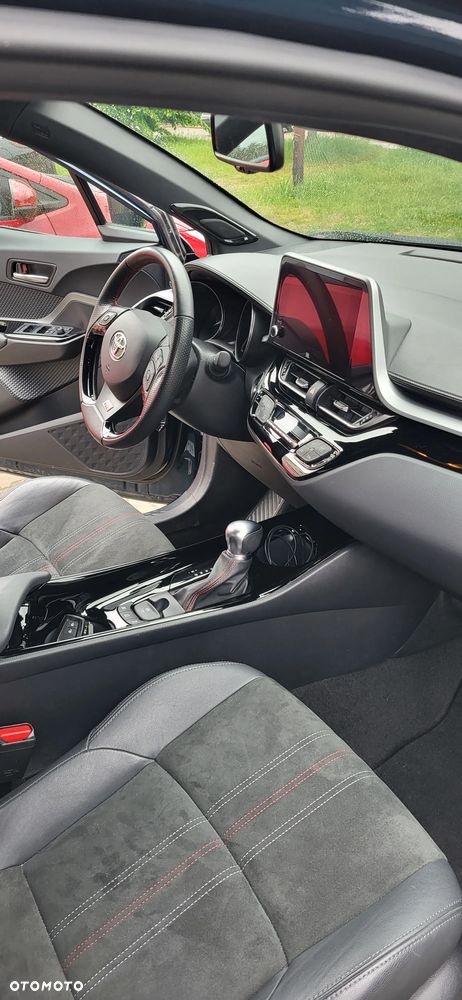 Toyota C-HR 2.0 Hybrid GR Sport - 24