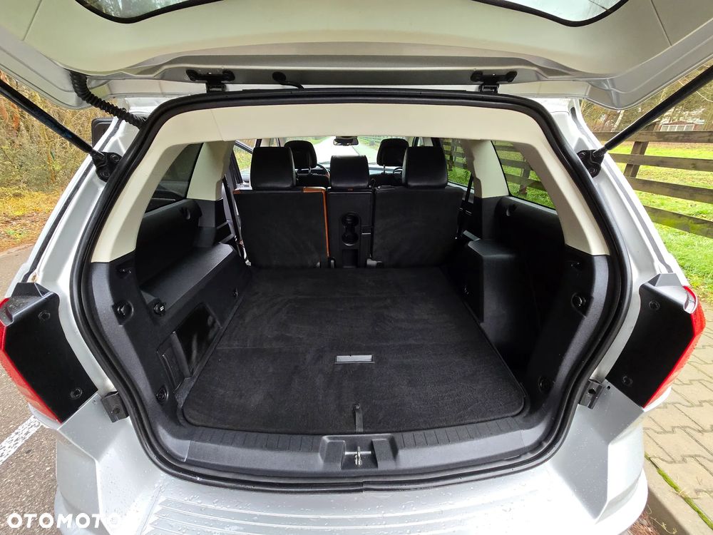 Dodge Journey 2.4 SE - 24