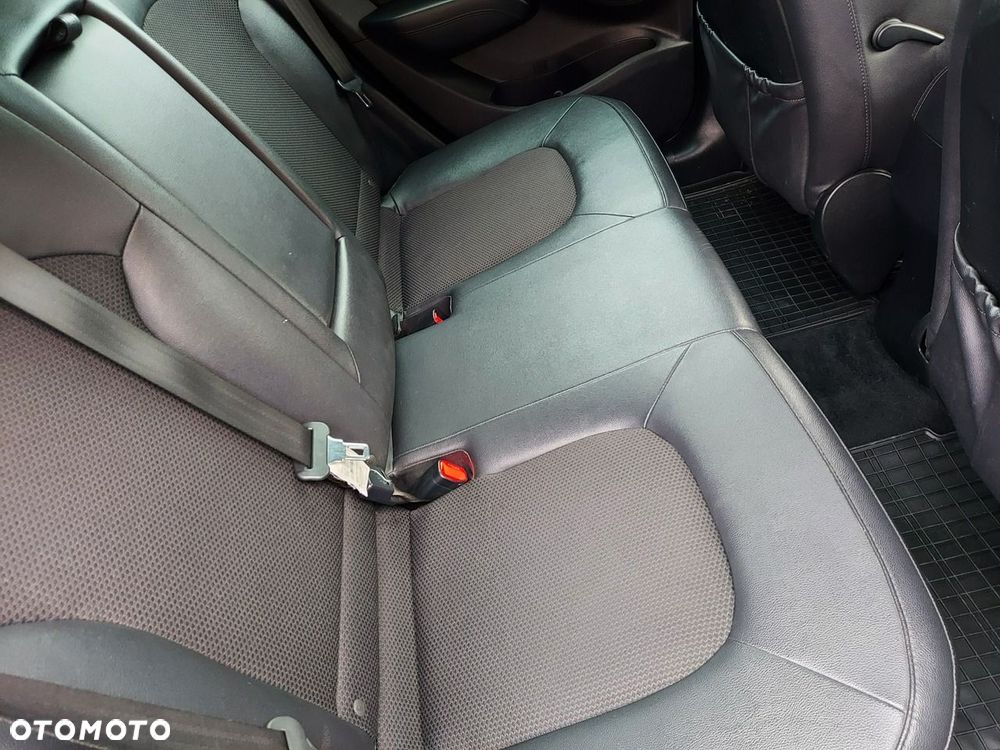 Hyundai ix35 - 16
