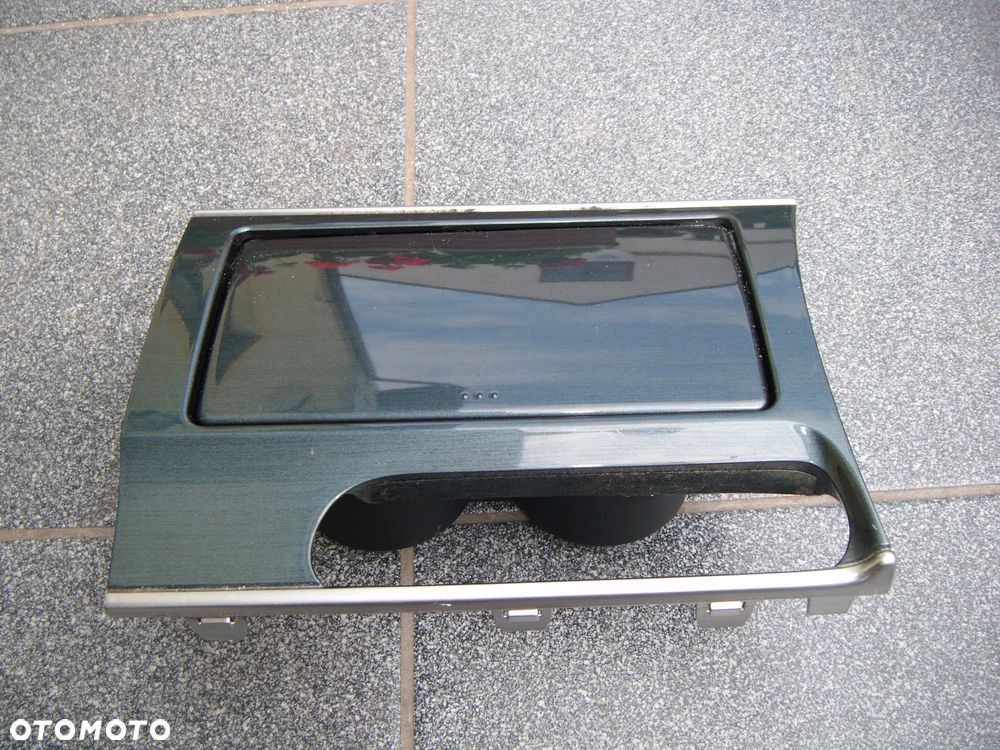 mazda 6 05r uchwyt na kubki w tunel - 1