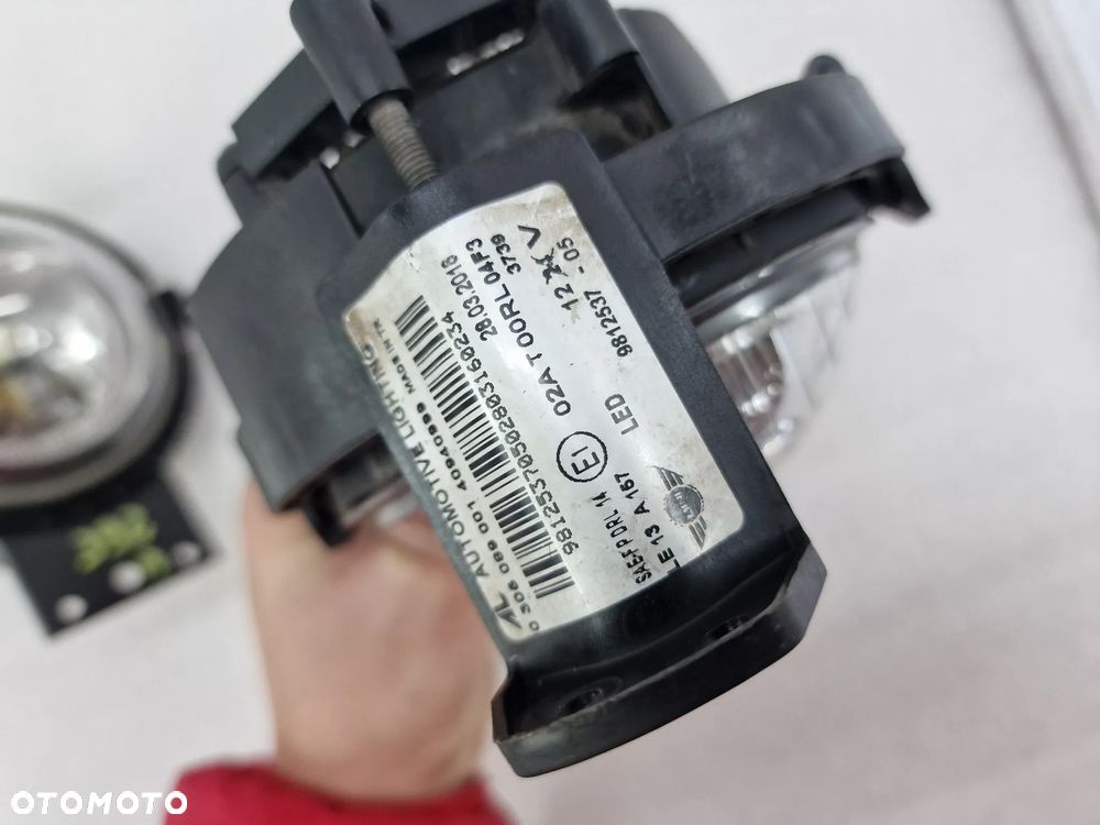 MINI R60 / R61 COUNTRYMAN LEWA / PRAWA LAMPA PRZEDNIA PRZÓD LED / DRL , NR 0305089001 / 9812537-04 / 9812537-05 , NR AUKCJI LA392 - 10