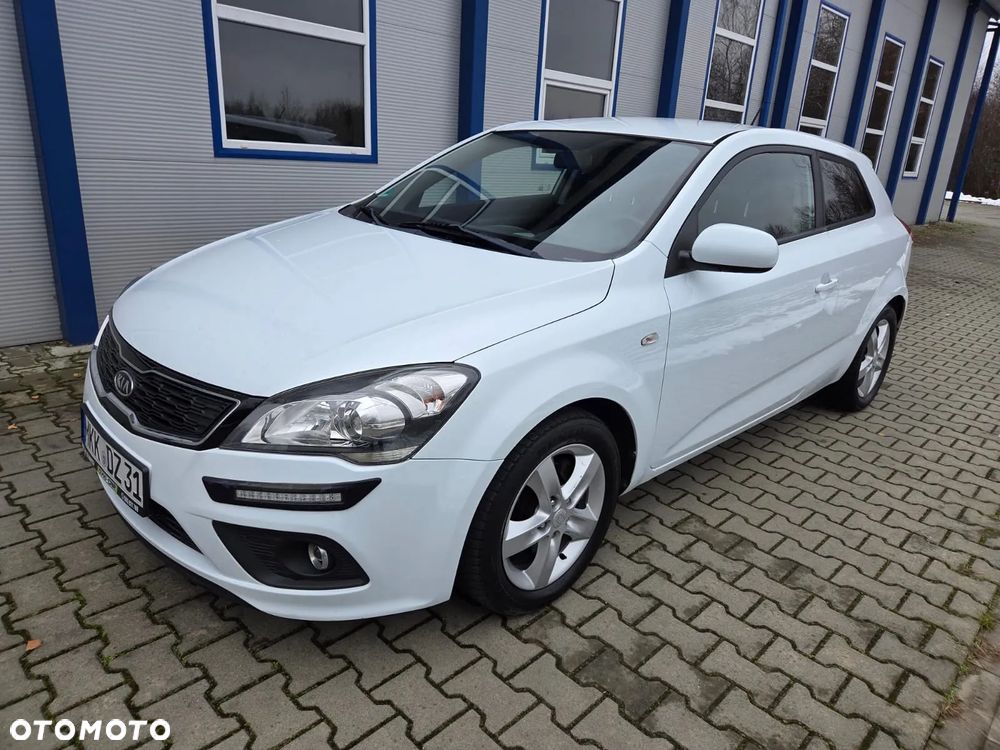 Kia ProCeed 1.4 CVVT Dream-Team Edition - 7