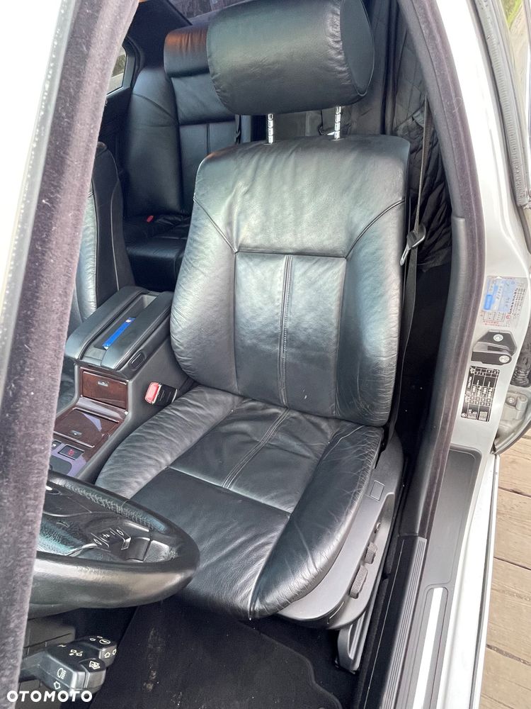 BMW Seria 7 740i - 10