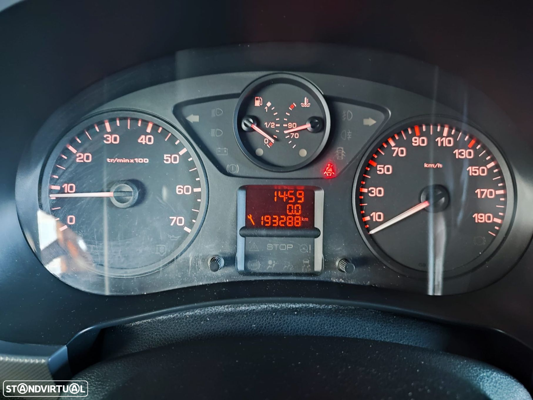 Peugeot Partner 1.6 HDi Confort Isótermica C/ Frio 90 Cv 2 Lug 5 Pts - 12