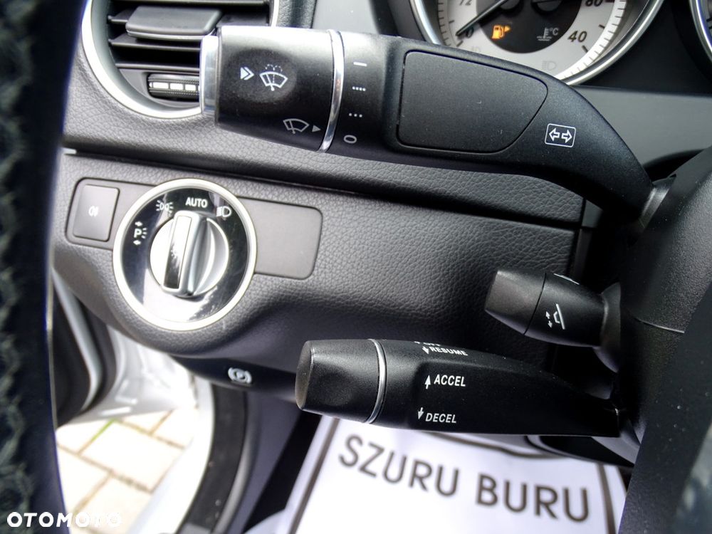 Mercedes-Benz Klasa C 250 (BlueEFFICIENCY) 7G-TRONIC - 17