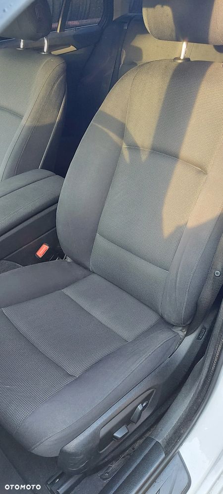 BMW Seria 5 530d xDrive - 18
