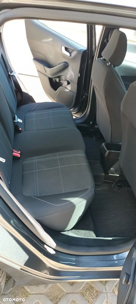 Ford Fiesta - 13