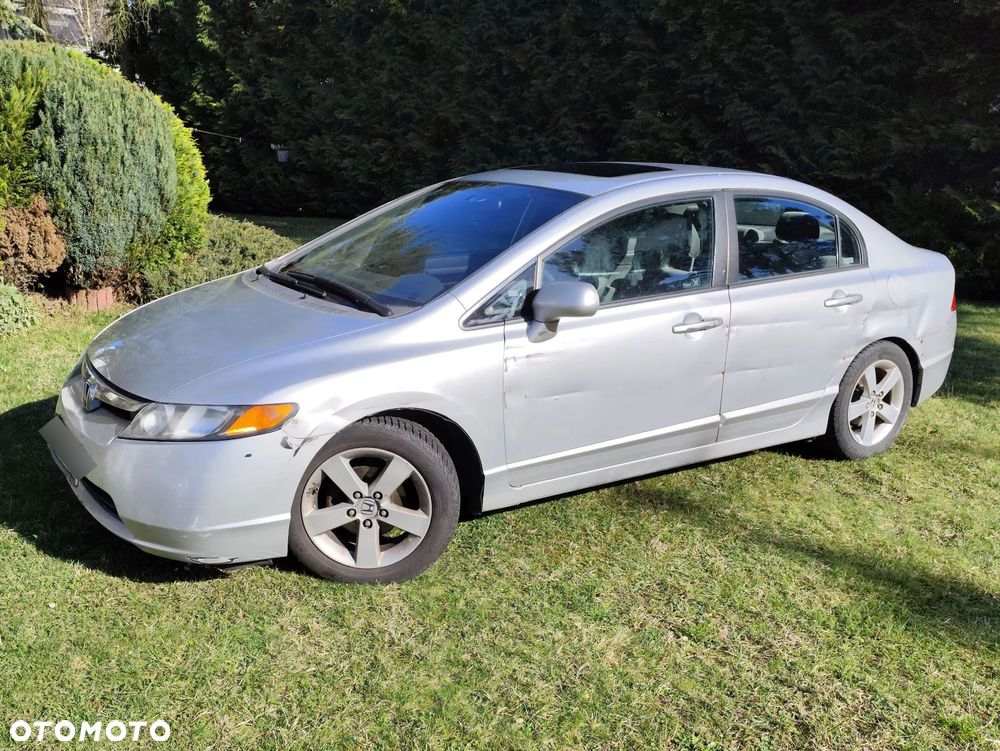 Honda Civic 1.8 Sport - 13