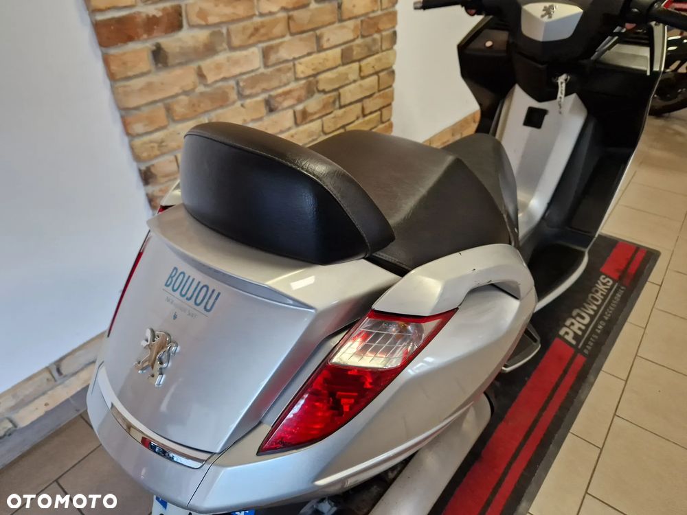 Peugeot Satelis - 33