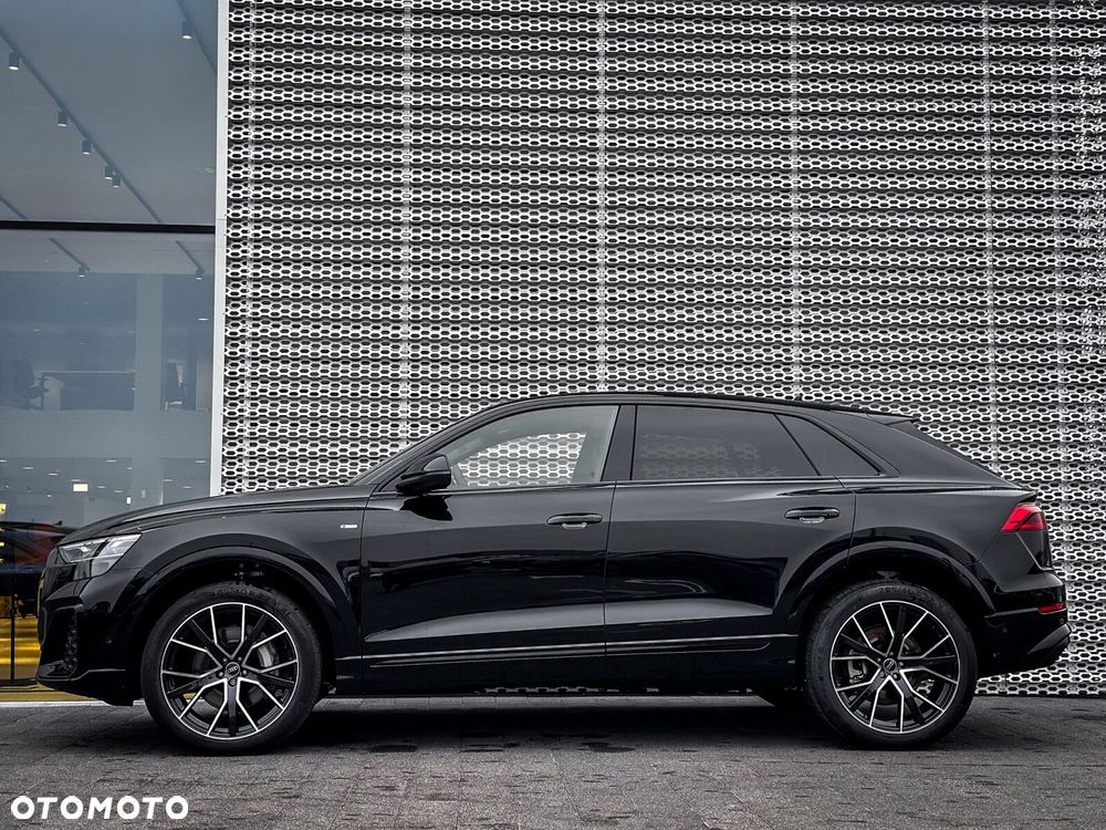 Audi Q8 - 4