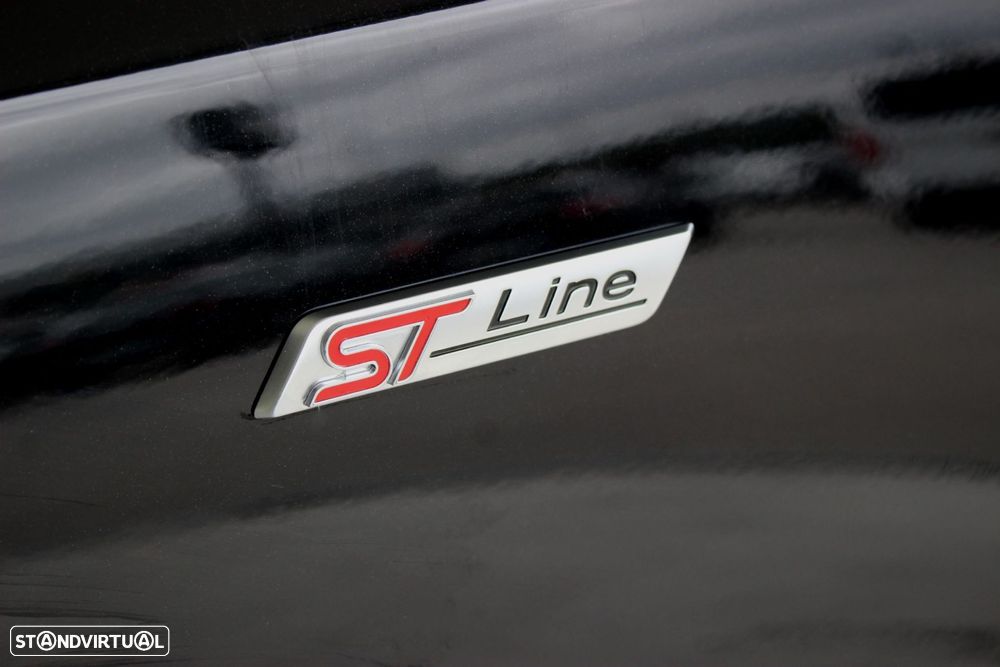 Ford Focus 1.0 EcoBoost MHEV ST-Line - 11