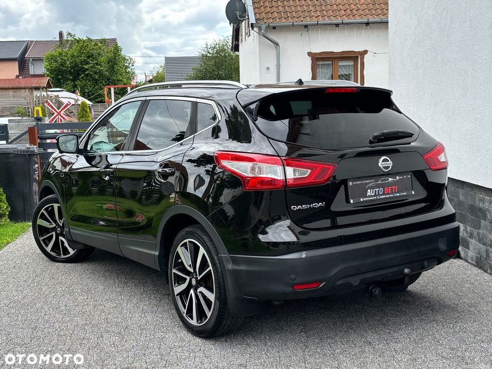 Nissan Qashqai 1.6 DIG-T Tekna - 4