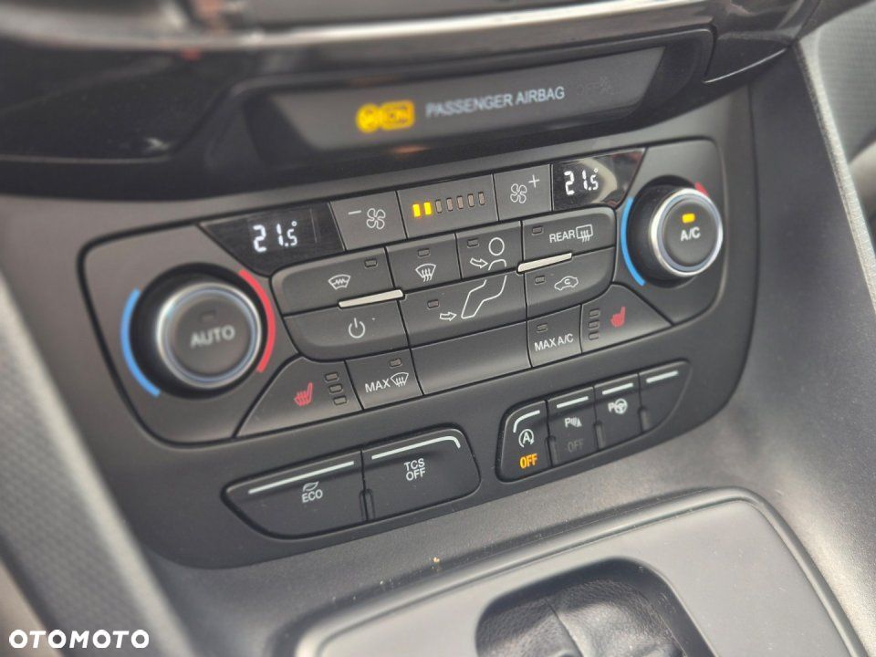 Ford Tourneo Connect - 26