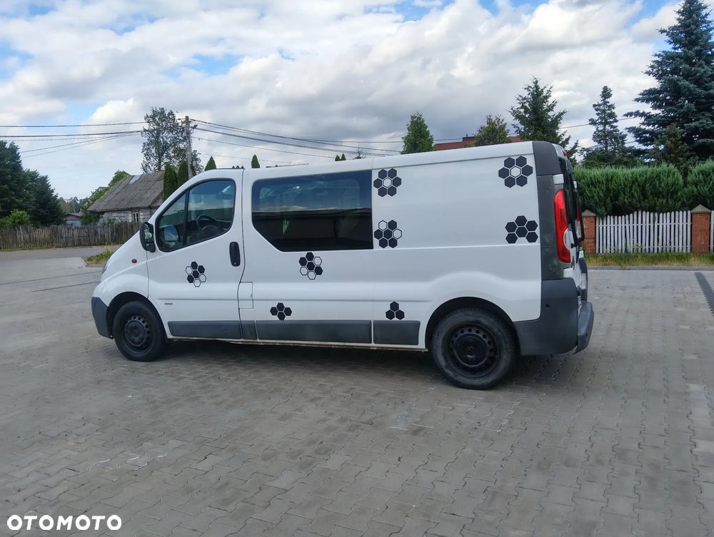 Opel Vivaro - 13