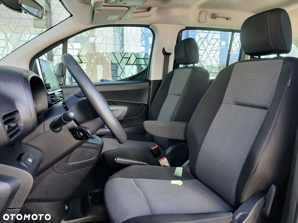 Toyota Proace City Verso Long 1.5 D-4D Business - 6