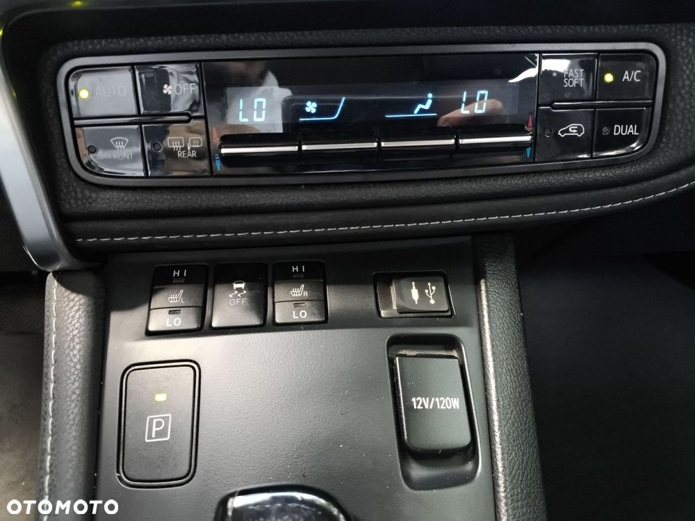 Toyota Auris - 20