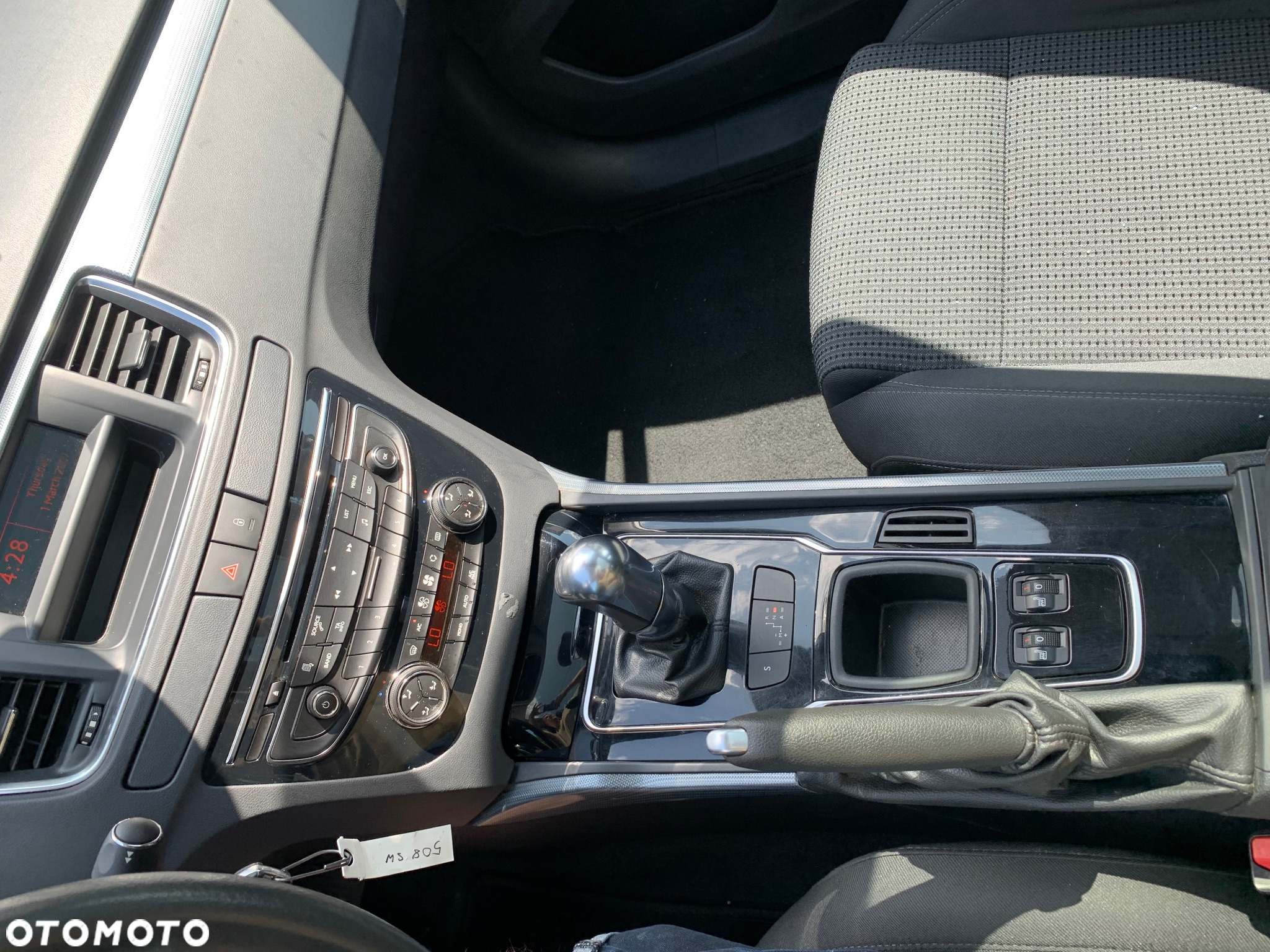 Peugeot 508 SW e-HDi FAP 110 EGS6 Active - 27