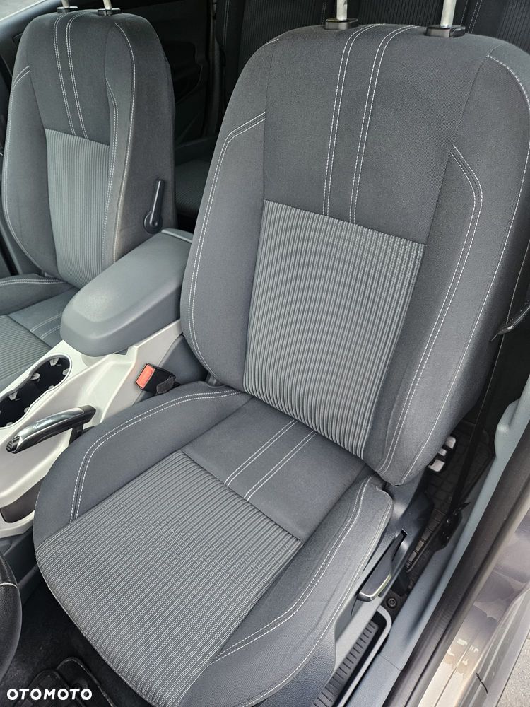Ford C-MAX 1.6 EcoBoost Titanium - 14