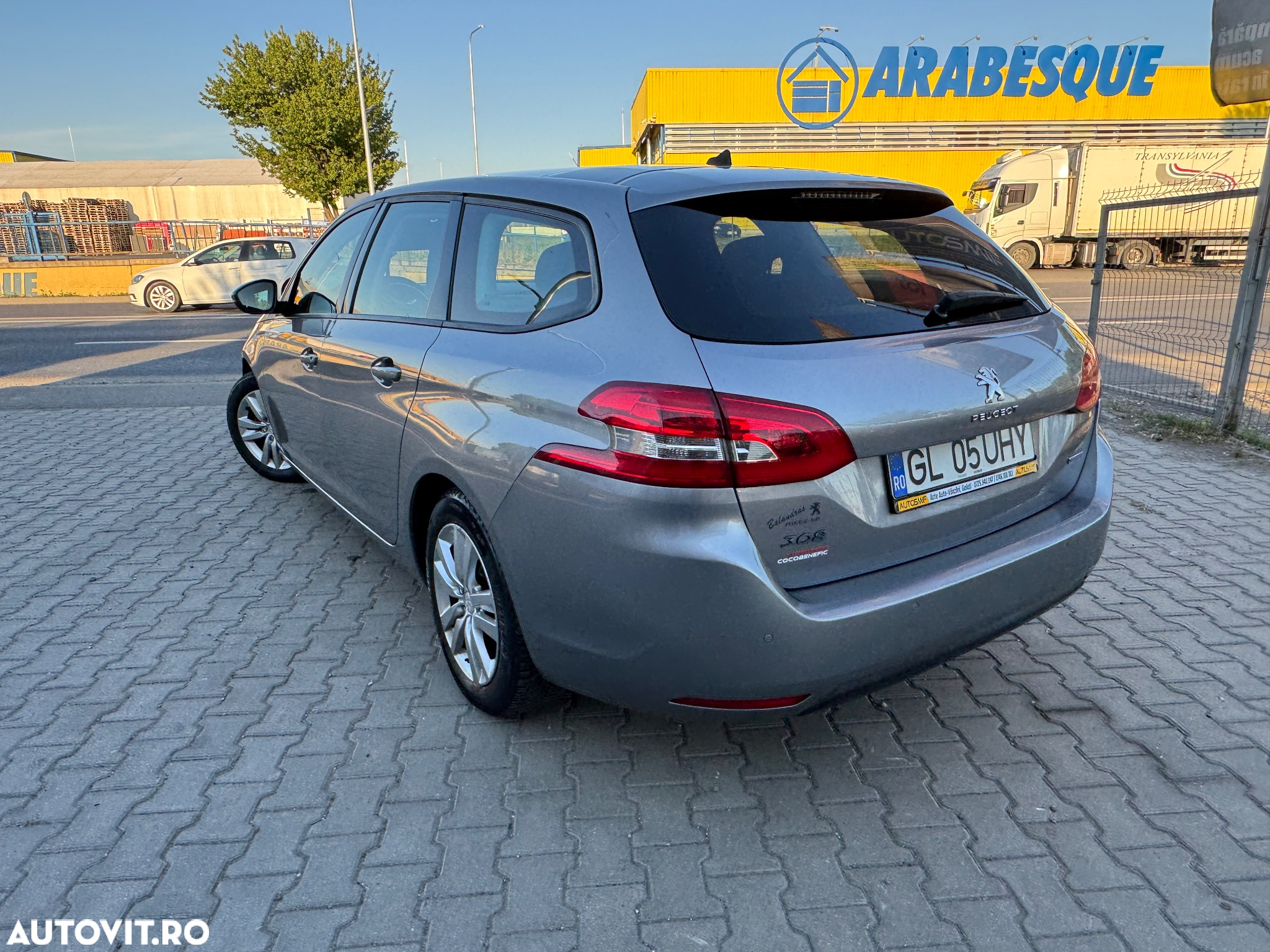 Peugeot 308 SW BlueHDi 120 Stop & Start Business-Line - 4