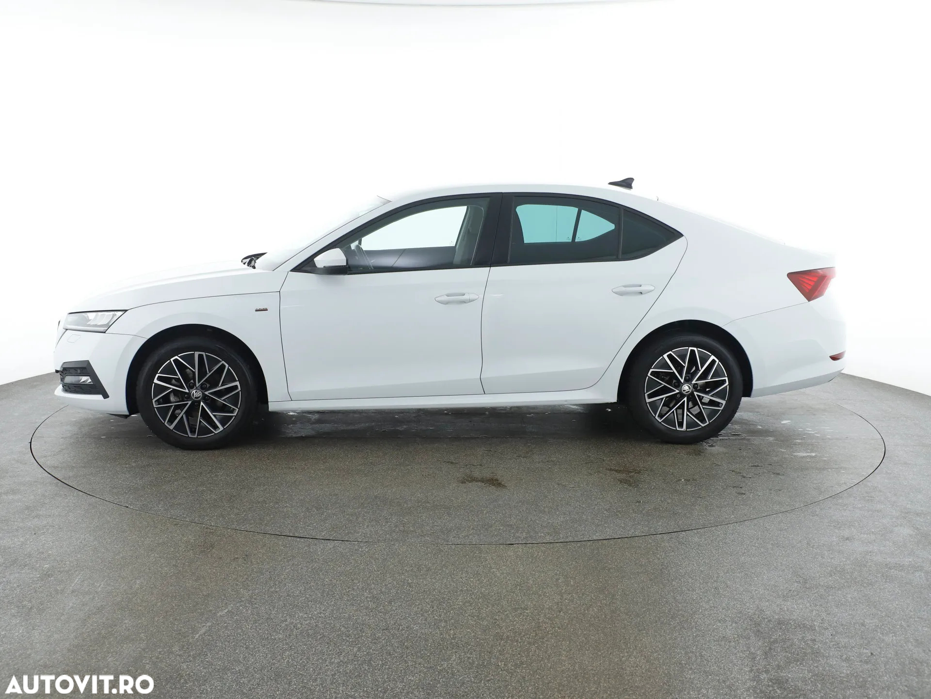 Skoda Octavia 1.5 TSI e-TEC DSG Ambition - 2